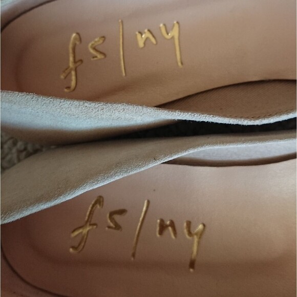 French Sole Via Ballet Flat with bling crystals in Beige size 7B - Picture 9 of 14